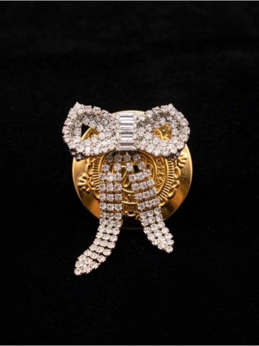 #311 Gold-tone Shield with Rhinestone Bow Custom Statement Ring